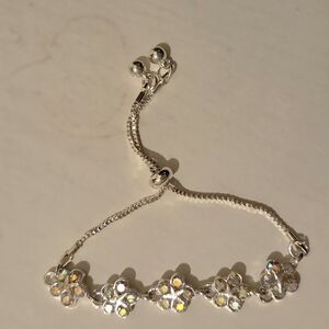 Elegant Silver Flower Bracelet